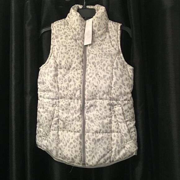 NWT New Directions animal print puffer vest small - Picture 1 of 11